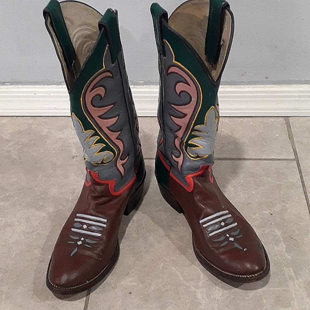 Justin Antique Cowboy/Cowgirl Boots